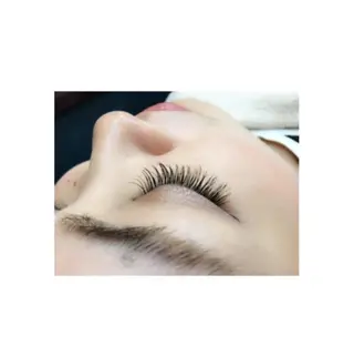 マツエク・マツパ Naturally ナチュラリーのマツエク・マツパデザイン