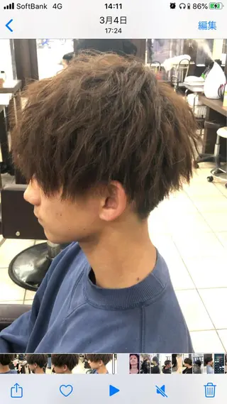 パーマ メンズ カ レラのヘアスタイル