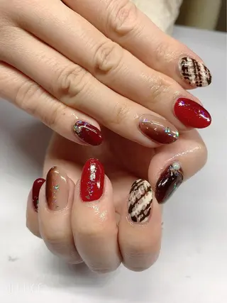 ネイル Lily Roseスタッフ一同のマツエク・マツパデザイン