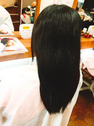 ロング 大野 まゆのヘアスタイル