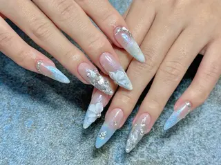 ロング Rola kira nail salon所属・麗 レイのネイルデザイン