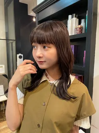 ミディアム カラー UNHAIRbyshiomi H所属・十川 明優花のヘアスタイル