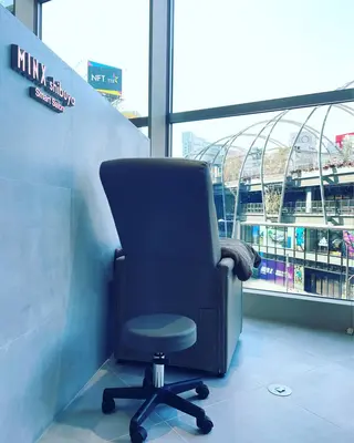 アイブロウ MINX  men's　face所属・MINX eye トシジマ　ユキのマツエク・マツパデザイン