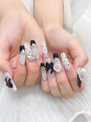 ネイル 五十嵐 美智のネイルデザイン