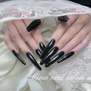 ネイル 🎀まゆ 🪽🐾のネイルデザイン