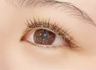 マツエク・マツパ Rairia nail&eyelash所属・Rairia CHIKAのマツエク・マツパデザイン