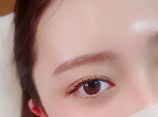 メンズ マツエク・マツパ アイブロウ NAZ eyelash&eyebrow by medical salon所属・NAZ 表参道 Tomokoのマツエク・マツパデザイン