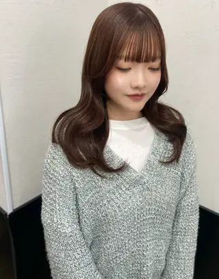 セミロング カラー 渋谷🖤 艶髪🖤透明感カラーのヘアスタイル