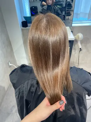 ロング カラー ili心斎橋所属・🩵韓国ハイトーン/ デザインYUZU🩵のヘアスタイル