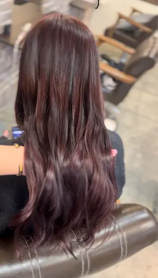 セミロング レイヤー/透明感 カラー/徳田真緒のヘアスタイル