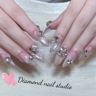 ネイル Diamond ✨のネイルデザイン