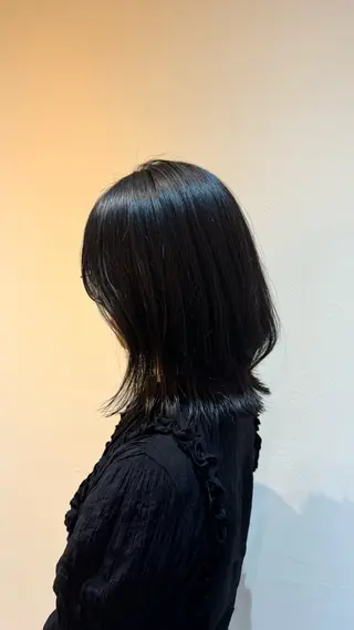 セミロング 透明感カラー/ MIOのヘアスタイル