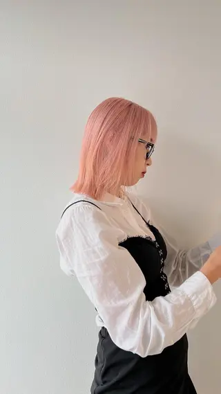 ミディアム Living所属・ヨシモトリョウ 髪質改善/美髪のヘアスタイル