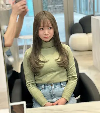 ロング カラー 顔周り似合わせ・巻け るレイヤー水谷航大のヘアスタイル