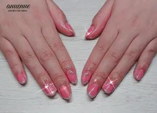 ネイル anuenu eのネイルデザイン