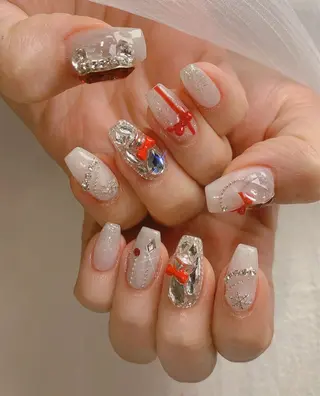 ネイル Lyna Nailのネイルデザイン