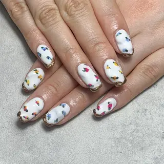 ネイル atelier　FIORITURA所属・FIORITURA aiのネイルデザイン