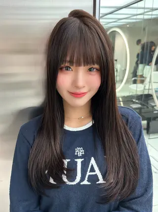 ロング カラー SALOWIN三軒茶屋店所属・🇰🇷韓国レイヤー の神様🇰🇷のヘアスタイル