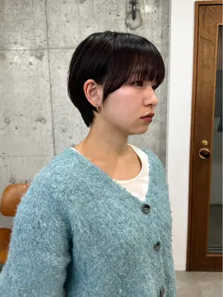 ショート 切りっぱなしボブ/ ブリーチカラー/大塚のヘアスタイル