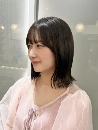 ミディアム カラー Moe モエの眉毛・アイブロウイメージ