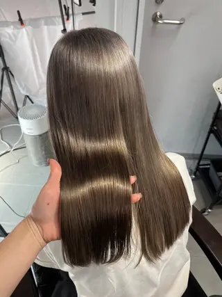 セミロング RIN 中明度韓国ヘアのヘアスタイル