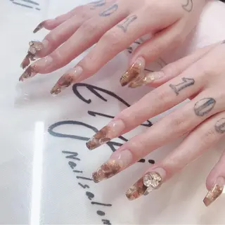ネイル 🖤スカルプ R🖤のネイルデザイン