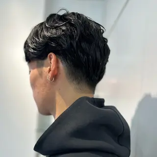 ショート カラー パーマ メンズ メンズ支持No. 1 🥇メンズ特化吉田のヘアスタイル