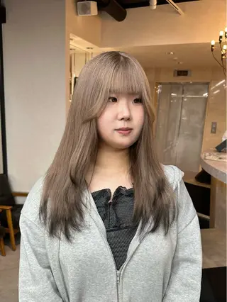 ロング カラー 韓国/レイヤー/ 透明感🩶ひかる🩶のヘアスタイル
