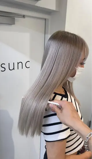 セミロング カラー ヘアアレンジ ネイル マツエク・マツパ アイブロウ ハイライト、レイヤー カット/西梅田/中西のヘアスタイル