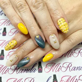 ネイル MiRanda Nail所属・MiRanda 保坂 舞のネイルデザイン