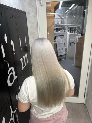 カラー 外国人風カラー ×19歳美容師ルイヤのヘアスタイル