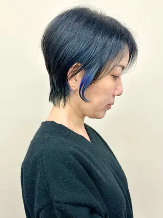 ショート とうい/くせ毛/ ショート/丸みボブのヘアスタイル
