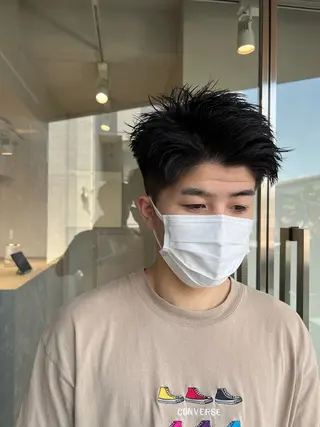 ショート メンズ 樋野 亮のヘアスタイル