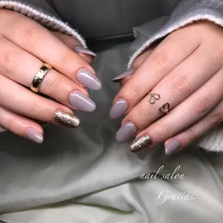 ネイル Gracias. rieのネイルデザイン