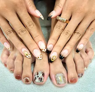 ネイル 河野ちえ (雑誌掲載サロン)のネイルデザイン