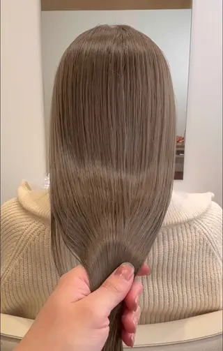 セミロング 艶髪特化 Mitsuのヘアスタイル