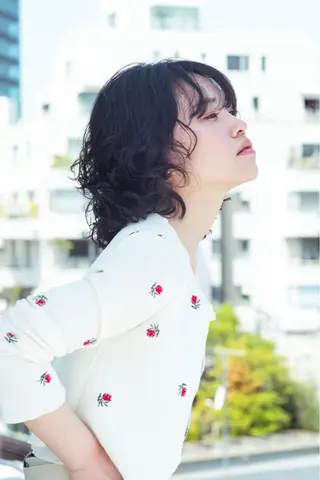 ミディアム パーマ stylist田口 祐歩のヘアスタイル