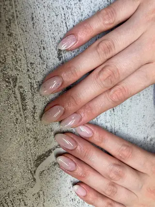 ネイル NailandEye Lucaの眉毛・アイブロウイメージ