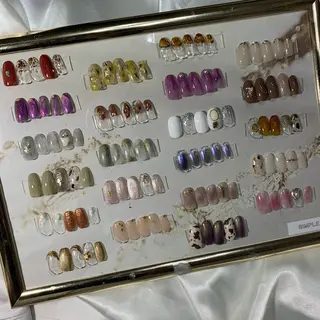 ネイル emanon 新宿東口店所属・nailist akariのネイルデザイン