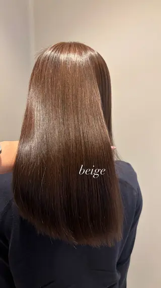 セミロング カラー パーマ 髪質改善カラー ベージュ🤎YUMEのヘアスタイル