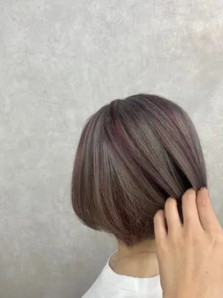 ショート 🩶西 雪乃/透明感 くすみカラー🫧のヘアスタイル