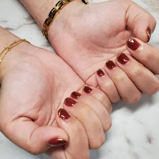 ネイル ネイルサロンベルティ .ひとみのネイルデザイン