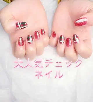 ネイル pink ladyサロン所属・べ にのネイルデザイン