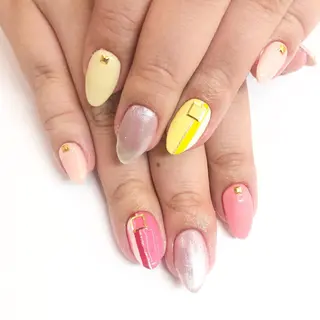 ネイル Minami 🍓のネイルデザイン