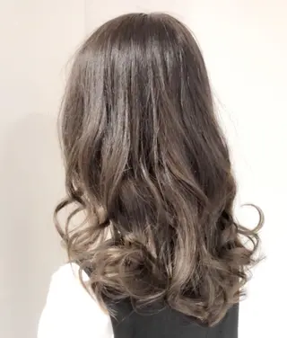 セミロング カラー レイヤー/ウルフ ハイトーンhiroのヘアスタイル