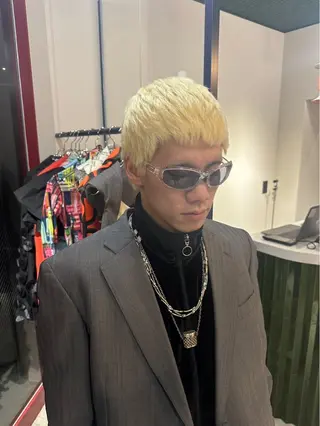 ショート カラー メンズ ハイトーン/メンズ/ デザイン/梅田/ミユのヘアスタイル