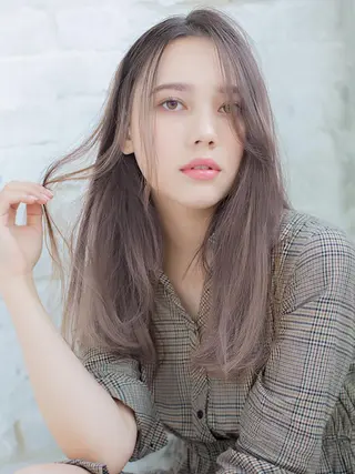ミディアム emerge池袋東口 NANAのヘアスタイル