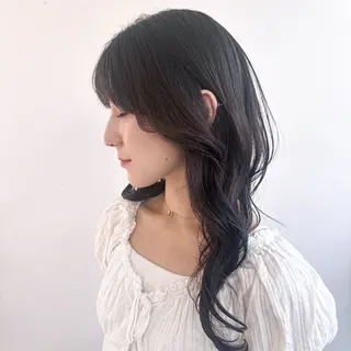 ミディアム カラー 艶カラー🫧 猿渡 響のヘアスタイル
