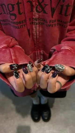 ネイル mira໒꒱· ﾟ 個性アートnailのネイルデザイン
