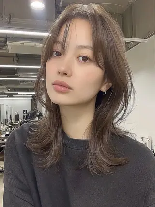 セミロング カラー NOOS omotesando所属・あなたのお悩み改善 You💚❤️💛のヘアスタイル